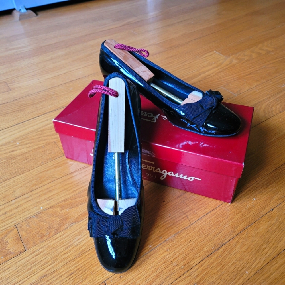 Ferragamo, black patent leather, low-heeled pumps, size 9, previously owned.